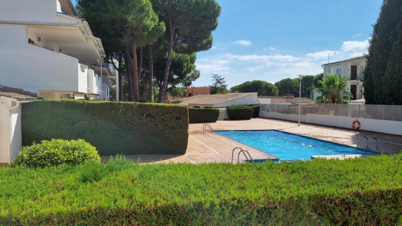 Apartamento Familiar Con Piscina Y Wifi Л'Аскала Екстер'єр фото