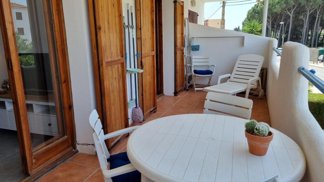 Apartamento Familiar Con Piscina Y Wifi Л'Аскала Екстер'єр фото